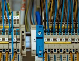 Electrical Maintenance and Installation – Solid Govt Contracts and Repeat Commer