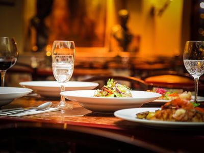 exciting-upmarket-restaurant-and-bar-opportunity-0