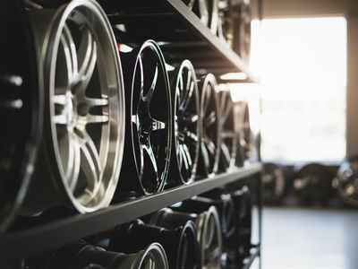 premiere-brisbane-wheel-amp-tyre-retailer-unparalleled-fitout-and-location-with-0