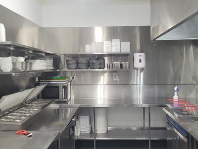 turnkey-bar-amp-grill-for-sale-rainbow-beach-qld-4