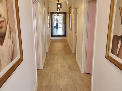 skin-clinic-beauty-salon-well-below-replacement-cost-1