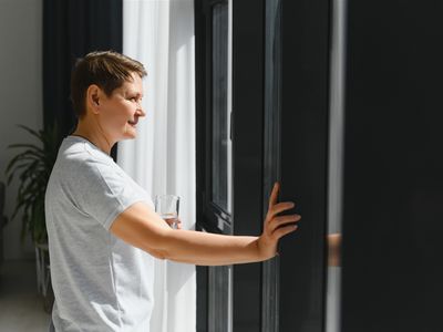turn-your-household-name-into-profit-with-security-screens-and-allied-products-1