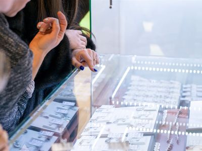 a-time-honoured-jewellery-shop-in-melbourne-1