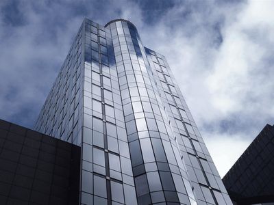 under-contract-office-and-workplace-supplies-positioned-for-growth-join-melbo-4