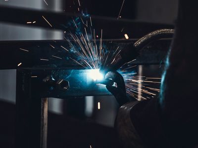 market-leading-manufacturing-business-fully-systemised-highly-profitable-rea-0
