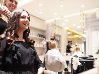 3-luxury-salons-for-sale-this-is-a-must-see-owner-moving-overseas-must-sell-0