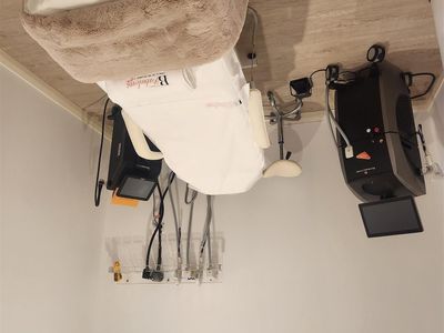 skin-clinic-beauty-salon-well-below-replacement-cost-2