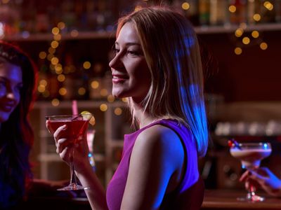 popular-local-bar-in-wealthy-suburb-under-offer-1