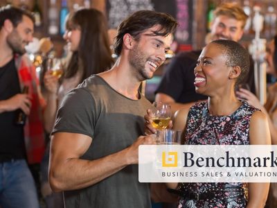 victorias-only-award-winning-singles-events-company-for-over-40s-a-rare-inves-0