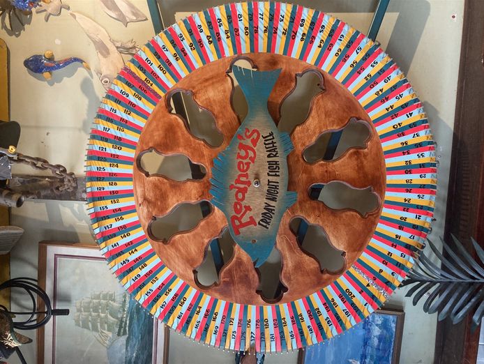 popular-local-bar-in-wealthy-suburb-4