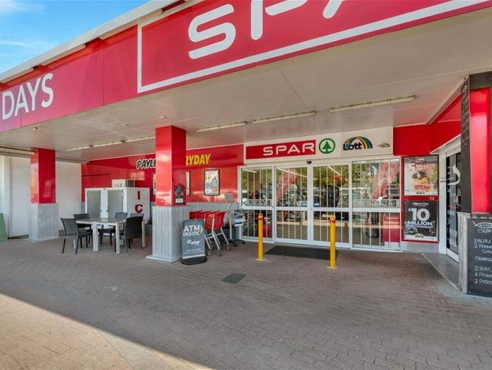 the-ultimate-sea-change-spar-supermarket-in-coastal-qld-paradise-0
