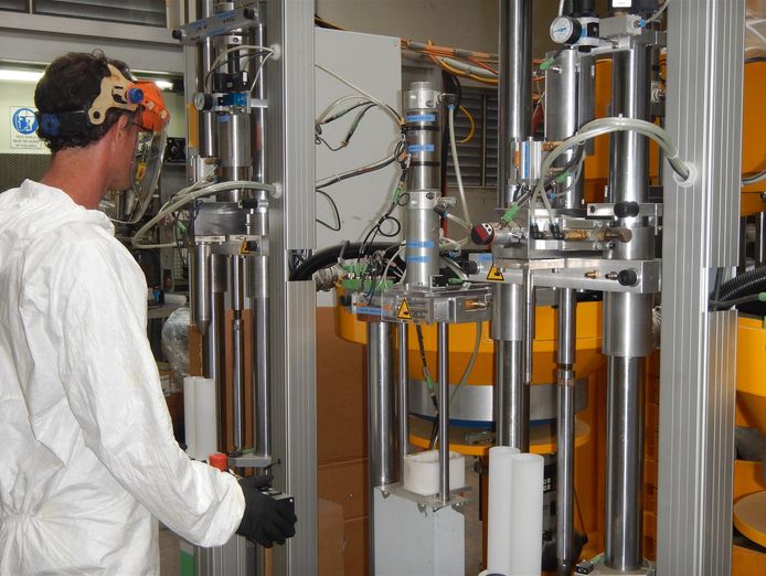 established-industrial-applicators-amp-contract-filling-business-0