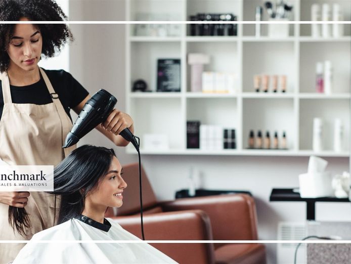 norman-park-inner-east-brisbane-hair-salon-for-sale-perfect-for-a-hairdresse-0