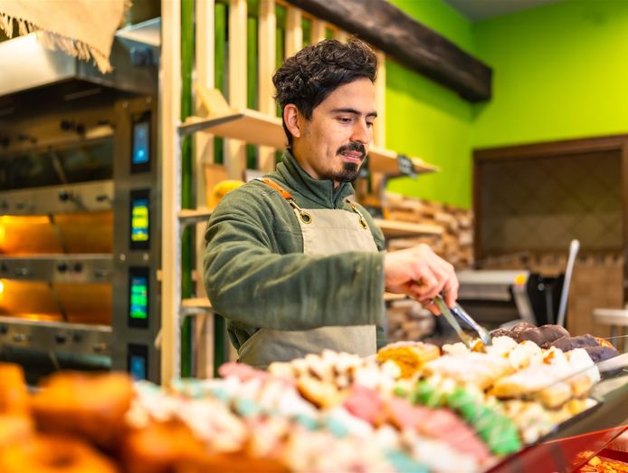 popular-cake-shop-amp-caf-233-for-sale-in-bustling-st-kilda-melbourne-0