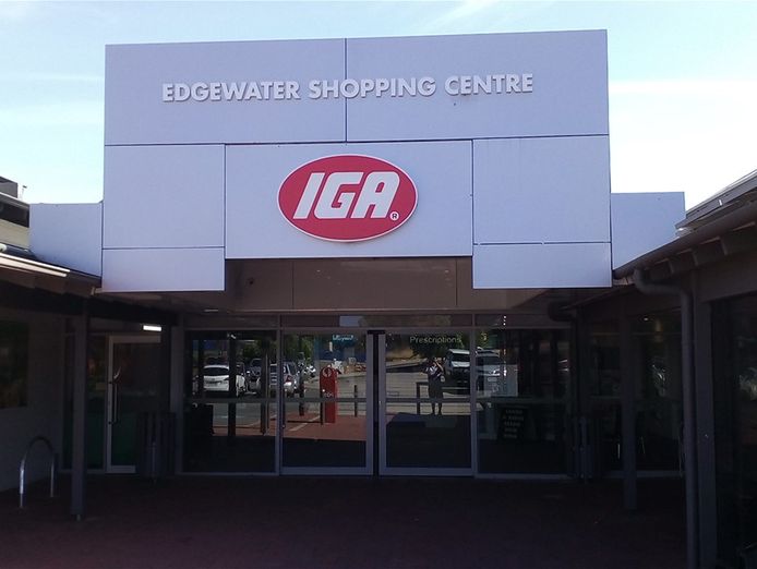 iga-local-grocer-edgewater-1-150-000-stock-0