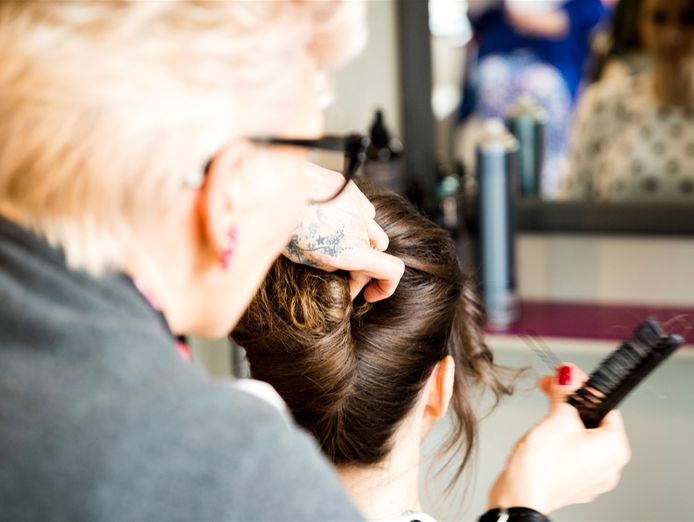 ashgrove-hair-salon-for-sale-fully-managed-charming-set-up-0