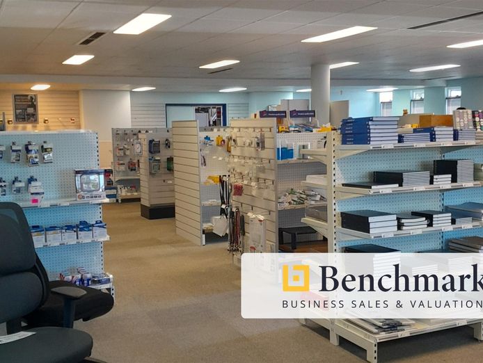 sterling-39-s-office-national-perth-metro-sor-45-mins-from-perth-cbd-0