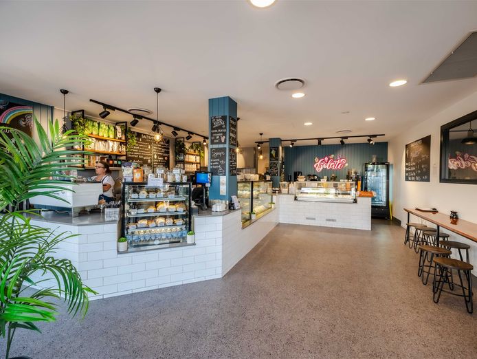 the-ultimate-sea-change-restaurant-bar-amp-cafe-in-coastal-qld-paradise-1