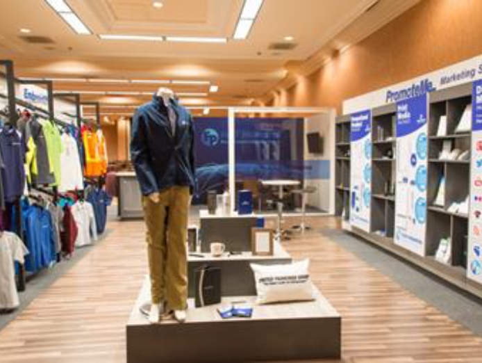 retail-franchise-work-wear-digital-marketing-print-uniforms-b2b-0
