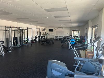 thriving-small-group-training-gym-in-reynella-fully-set-up-running-smoothly-6