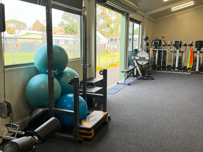 boutique-gym-in-cumberland-park-rent-free-and-established-7