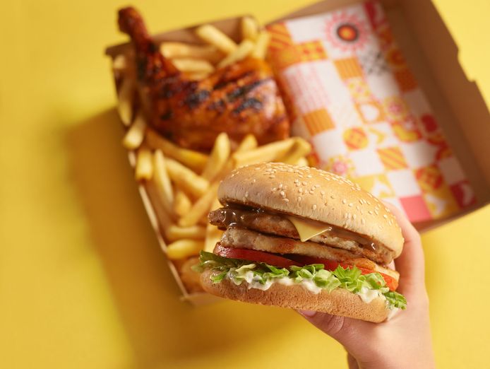 new-oporto-franchise-opportunity-in-springfield-lakes-4
