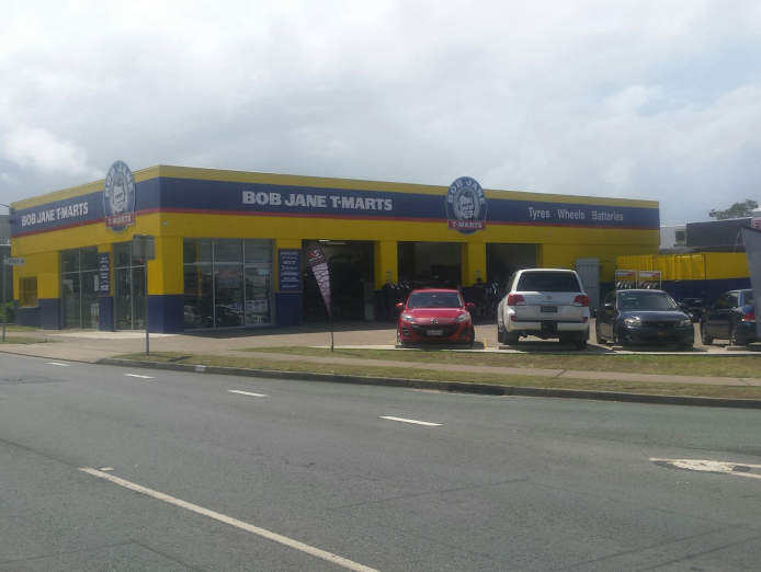 bob-jane-t-marts-redcliffe-franchise-opportunity-tyres-wheels-batteries-0