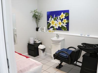 hair-and-beauty-salon-jm1501-3