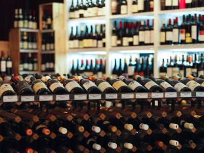 branded-bottle-shop-outer-east-melbourne-rw1608-0