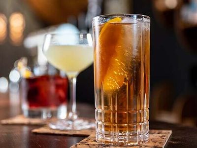 stylish-port-melbourne-cocktail-amp-tapas-bar-open-4-days-mw1563-0