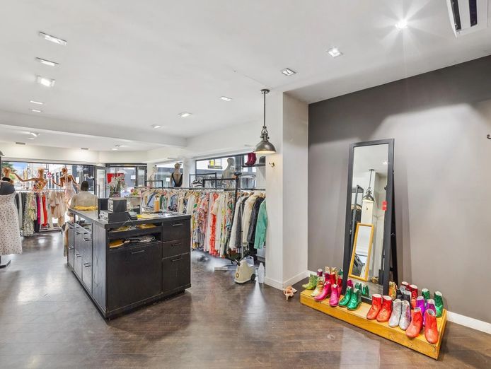 iconic-chapel-street-fashion-boutique-business-sale-sv1560-2