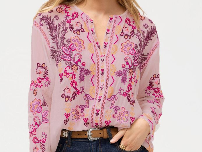 premium-ladies-styling-boutique-business-for-sale-sv1614-1