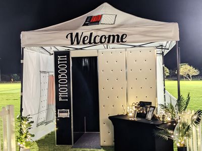 in-the-booth-photo-booths-karratha-1