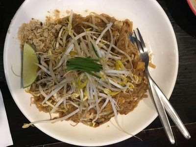 want-to-know-a-secret-five-star-hidden-thai-restaurant-for-sale-in-springvale-2