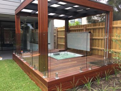 take-the-plunge-and-enjoy-the-benefits-established-pool-and-spa-shop-in-pakenham-9