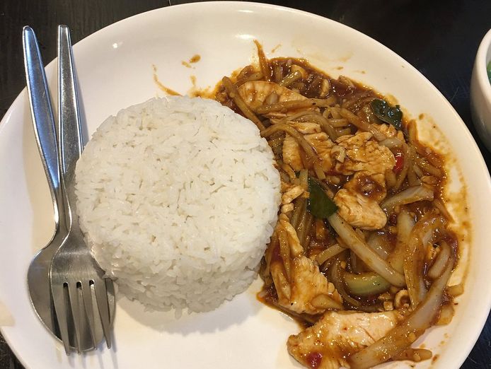 want-to-know-a-secret-five-star-hidden-thai-restaurant-for-sale-in-springvale-0