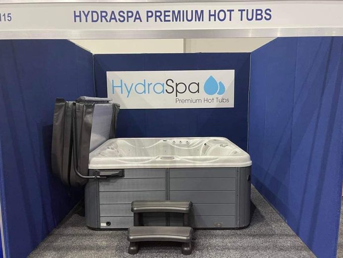take-the-plunge-and-enjoy-the-benefits-established-pool-and-spa-shop-in-pakenham-8