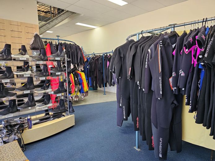 oceansuits-hallam-a-secure-business-tailor-made-to-suit-your-budget-2