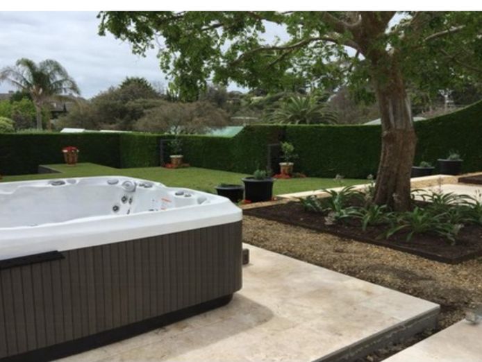dive-in-and-enjoy-the-benefits-spa-and-pool-shop-hoppers-crossing-8