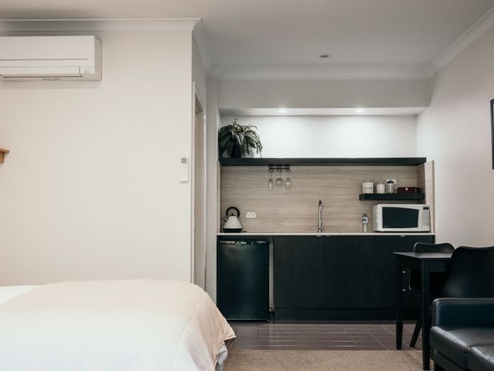 port-fairy-bed-and-breakfast-gold-3