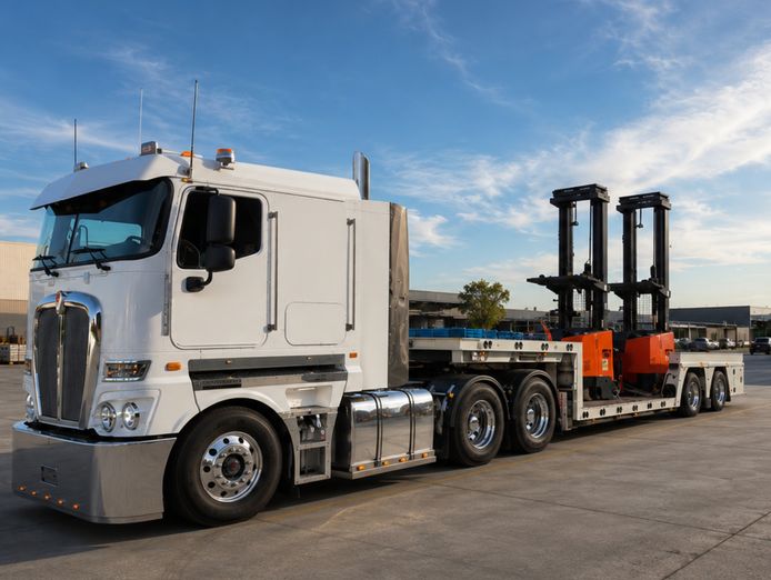 established-multi-state-heavy-equipment-transport-platform-0