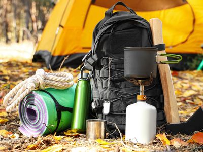 online-camping-hunting-survival-supplies-business-0