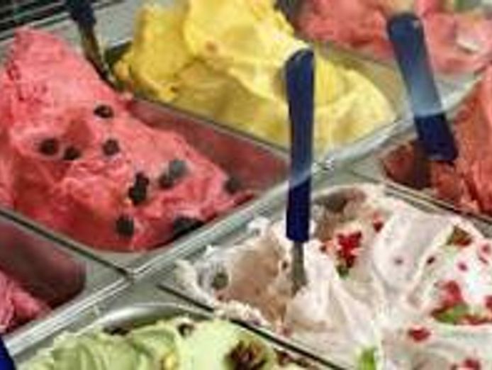 gold-coast-under-management-dessert-shop-for-sale-168-000-inclusive-stock-2
