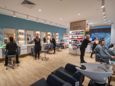 existing-just-cuts-salon-in-rose-city-shoppingworld-2