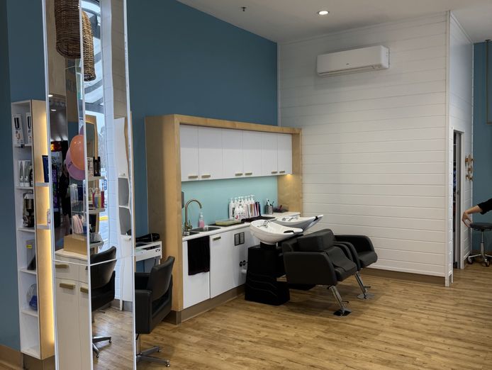 existing-just-cuts-salon-traralgon-centre-plaza-3