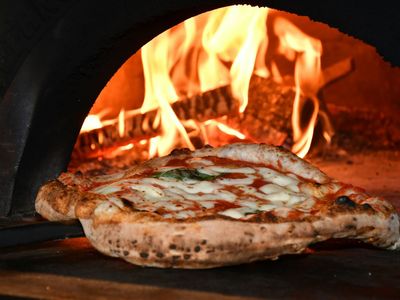 profitable-pizza-amp-pasta-shop-for-sale-in-pascoe-vale-2