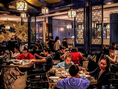 thriving-chinese-restaurant-and-bar-in-bustling-box-hill-a-blend-of-established-1