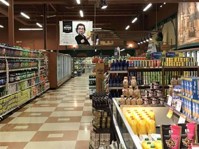 for-sale-supermarket-opportunity-with-high-profit-potential-1