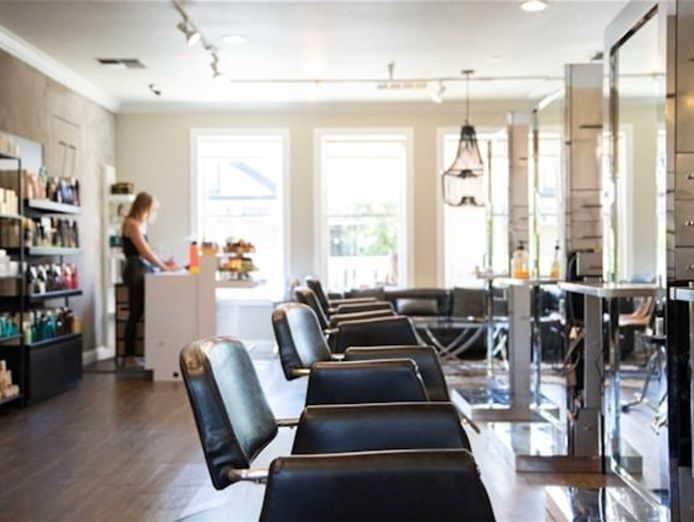 well-established-barber-shop-great-profit-short-hours-1