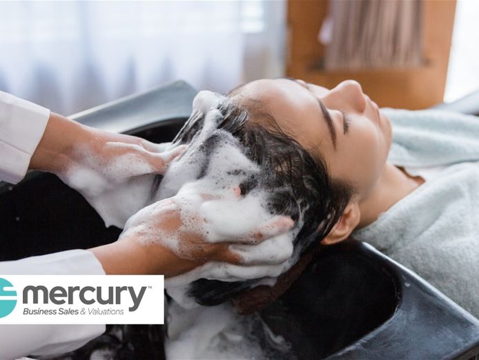 2-storey-well-set-up-beauty-salon-0